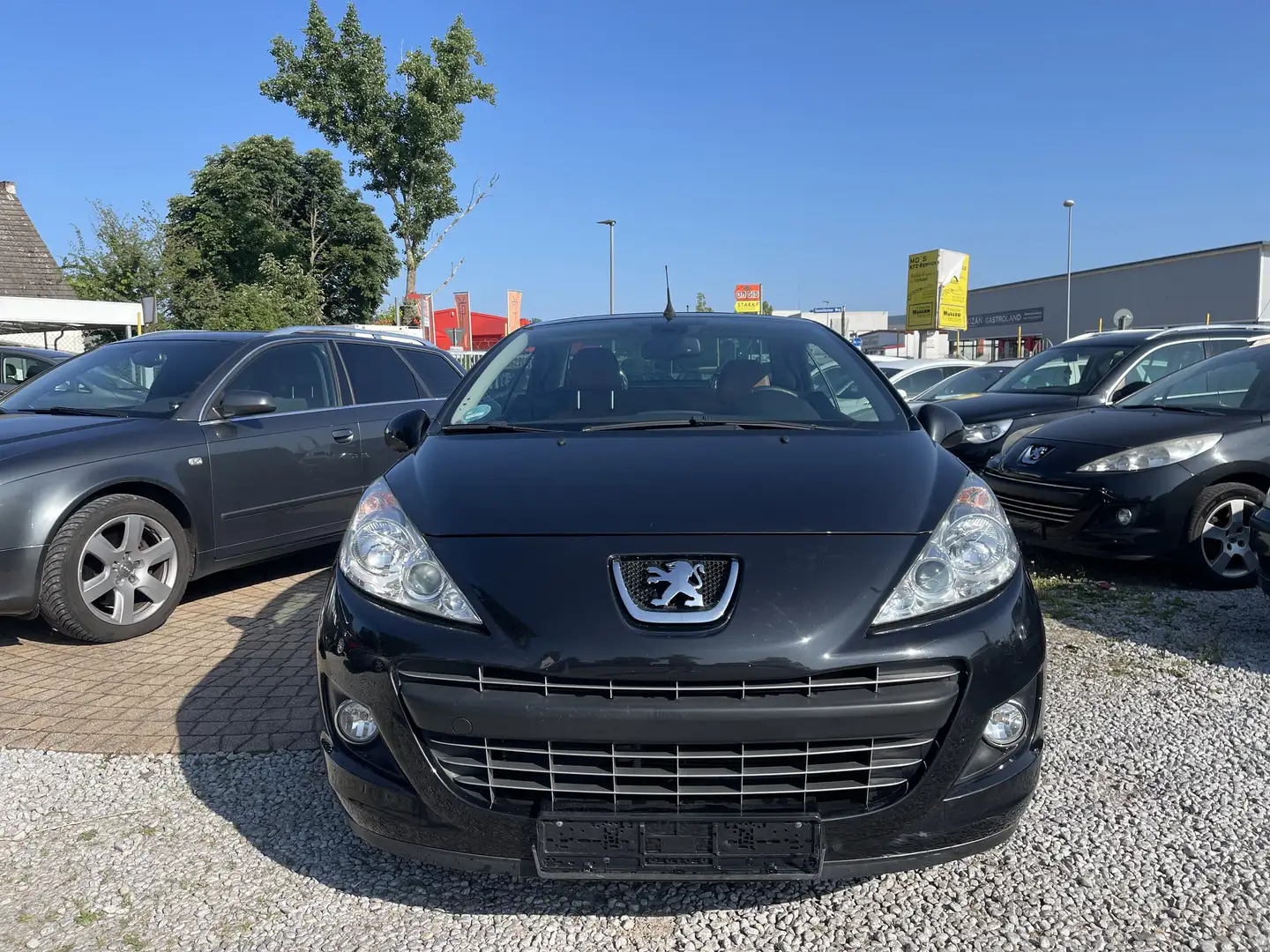 Peugeot 207 Platinum in sehr guten und gepflegten Zustand Schwarz - 2