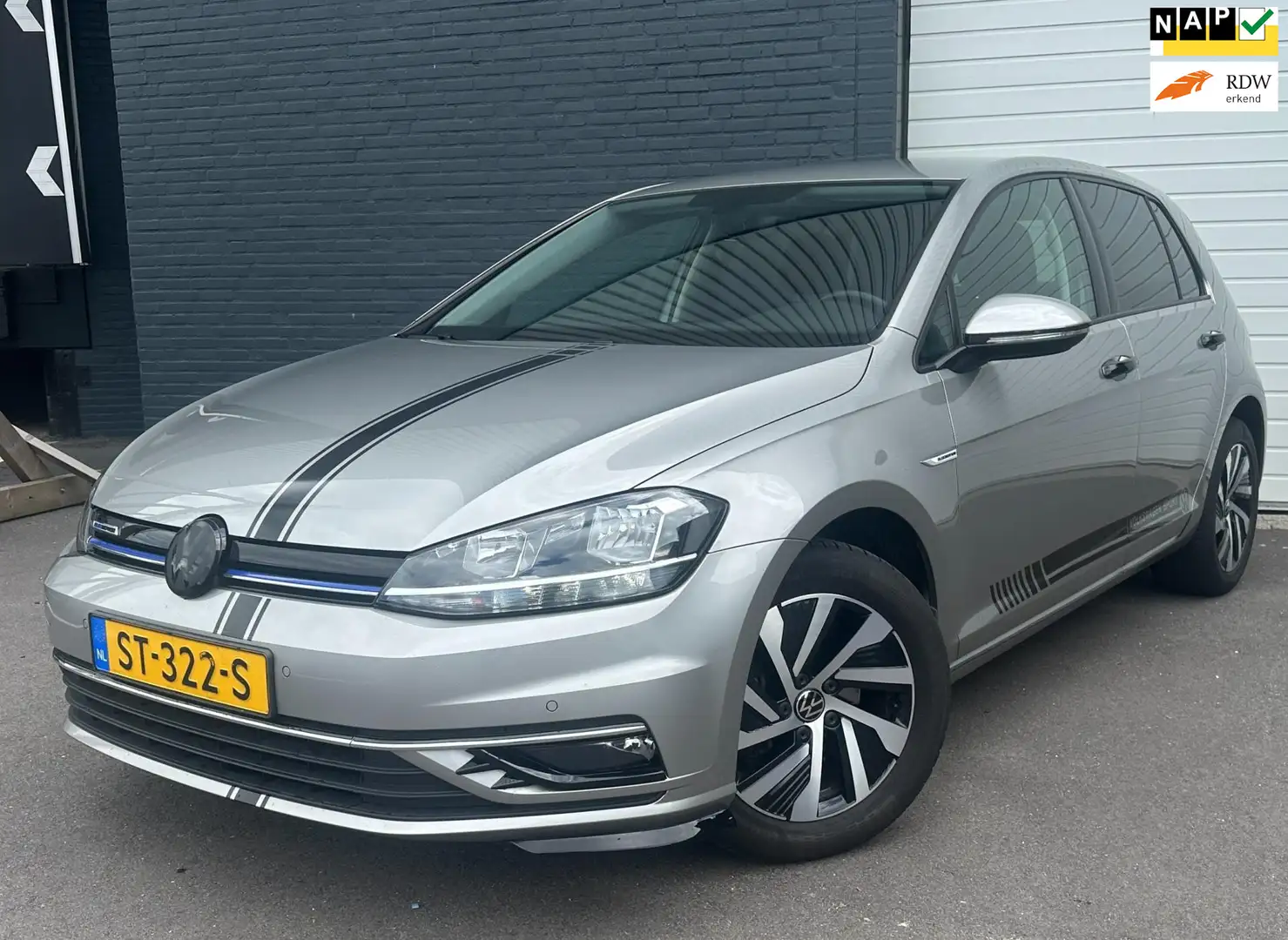 Volkswagen Golf 1.4 TGI CNG Comfortline 2DEIG/ADAPTIEFCRUISE/CLIMA Grijs - 1