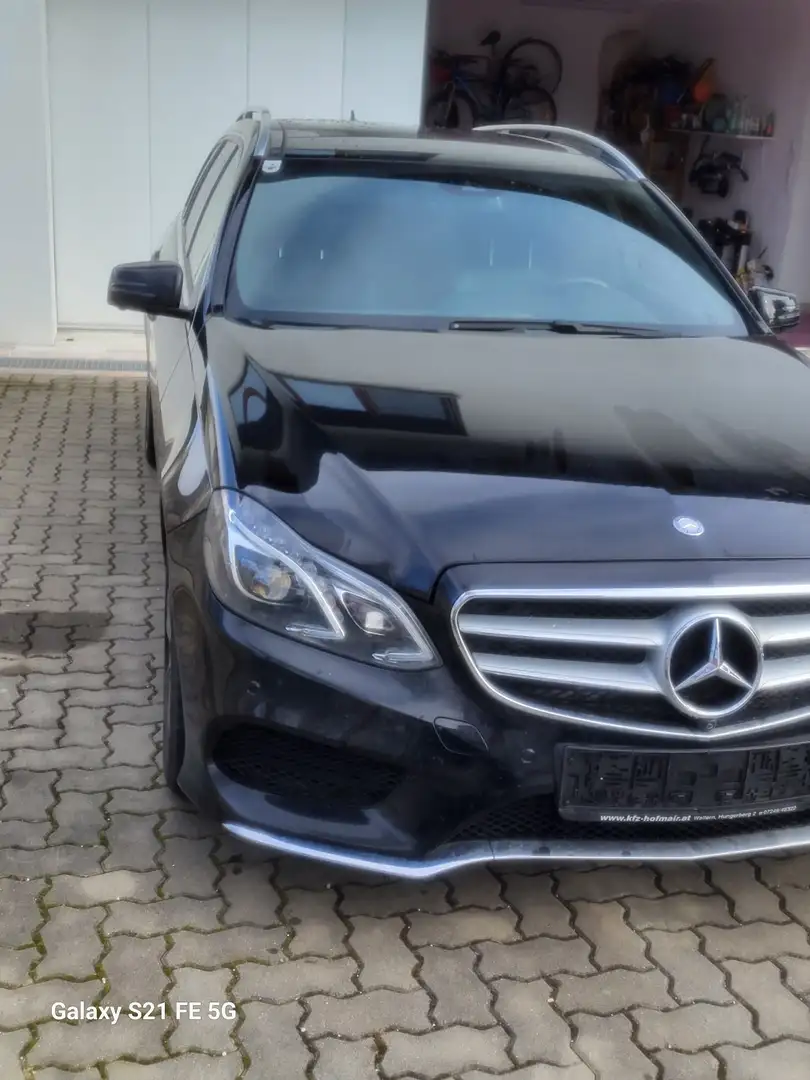 Mercedes-Benz E 220 E 220 T BlueTEC BlueEFFI Edit Avantgarde A-Edition Schwarz - 1
