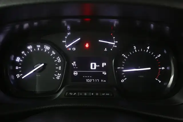 Opel Vivaro view 12
