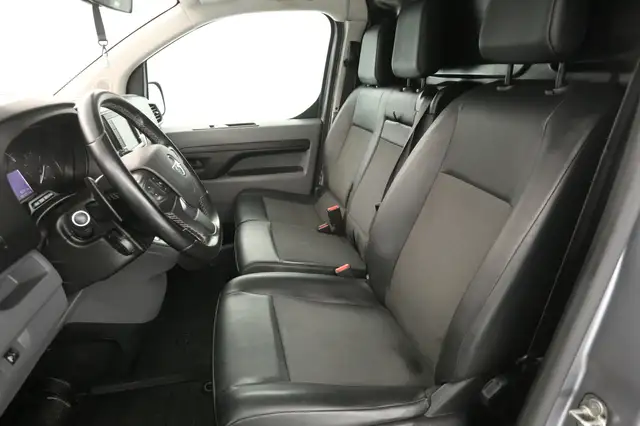 Opel Vivaro view 9