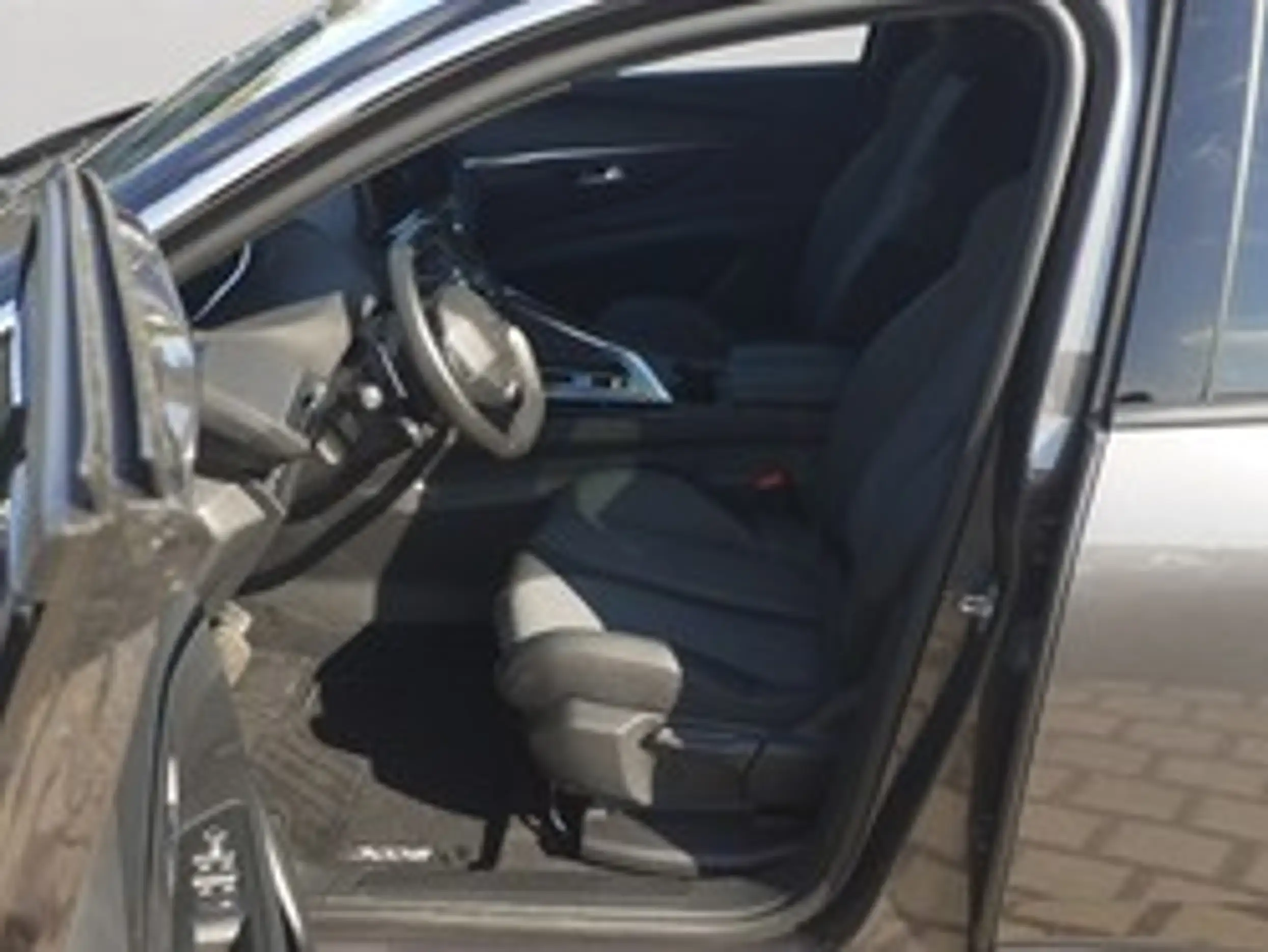 Peugeot 3008 (07.2016->) Allure Pack — photo 8