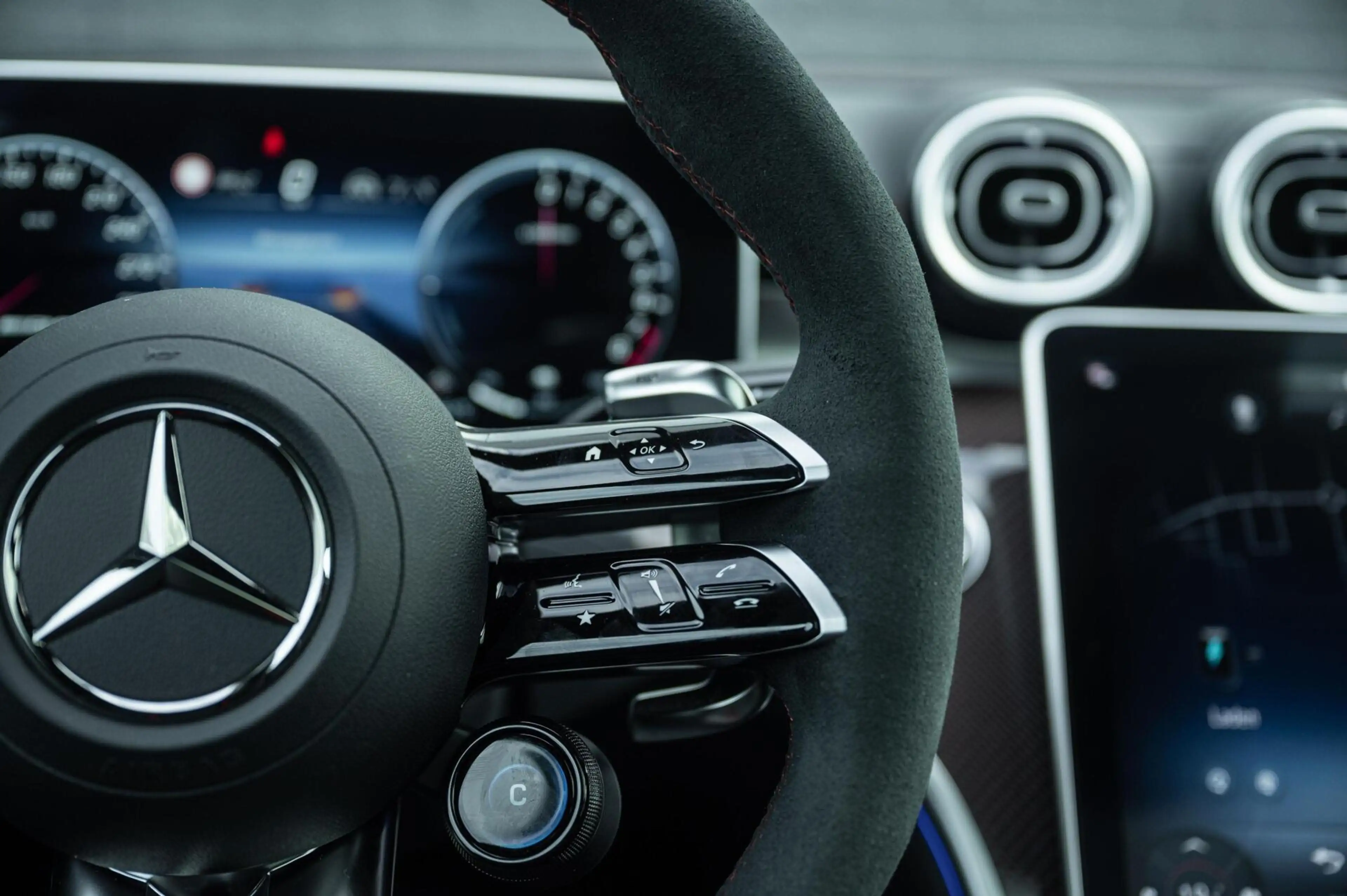 Mercedes-Benz C 63 AMG S E Performance F1 EDITION SCHAALSTOELEN BURMESTER — photo 13