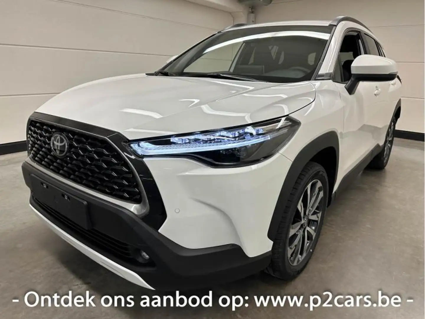 Toyota Corolla Cross 2.0 Hybride Wit - 2