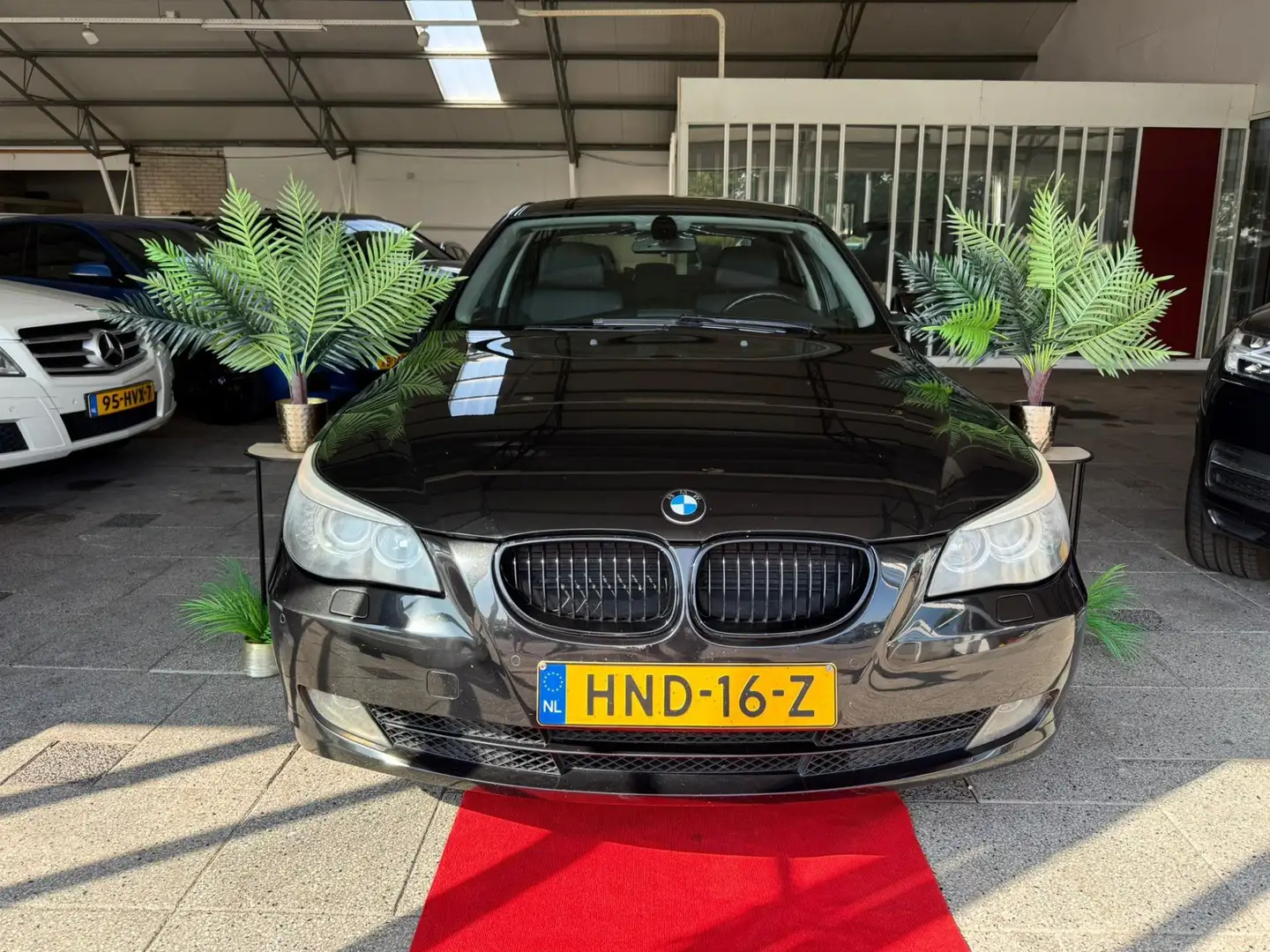 BMW 520 5-serie 520d MANUAL FACELIFT EURO5! 2008 Чёрный - 1