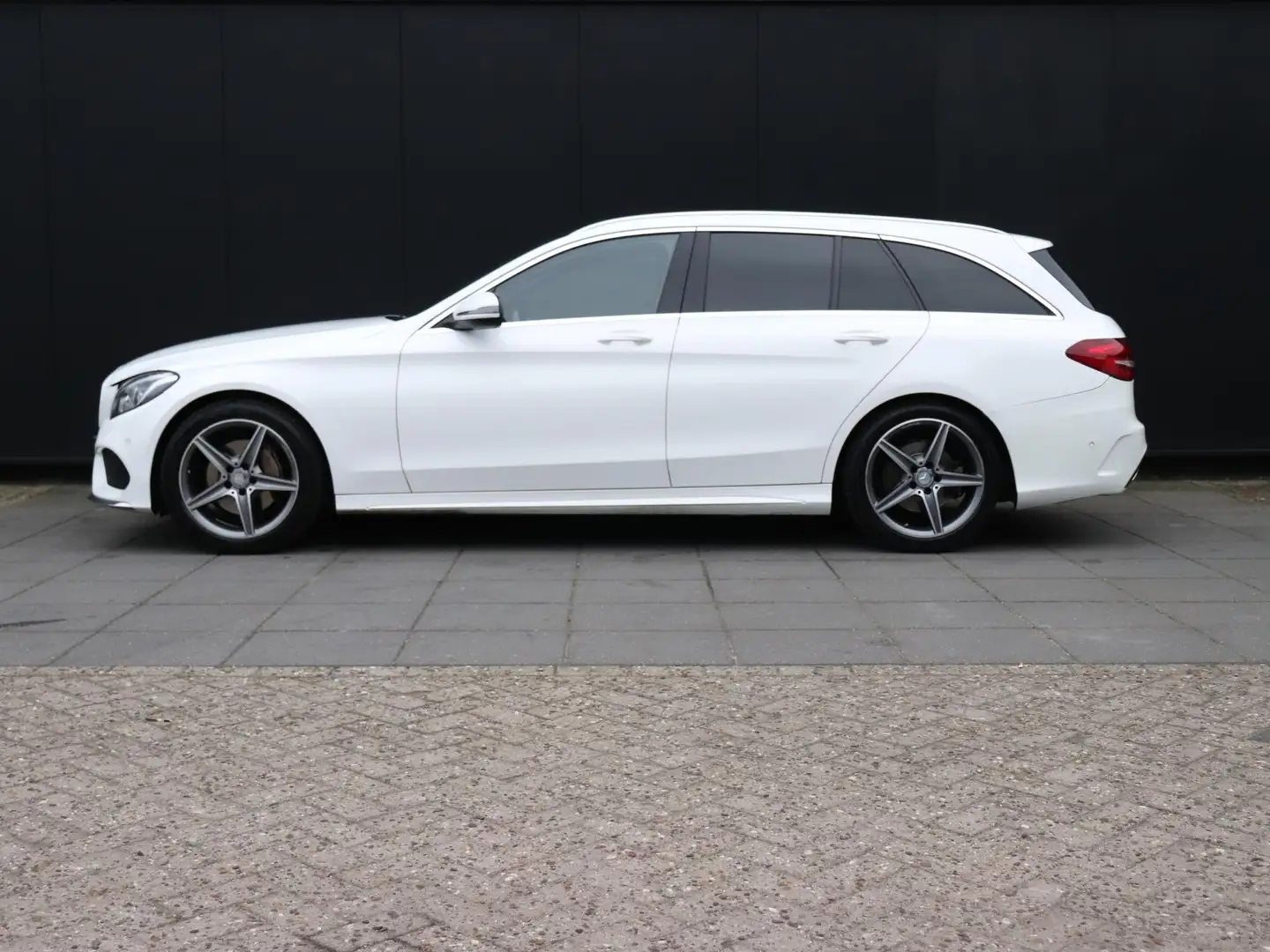 Mercedes-Benz C 200 Estate AMG-LINE | LEDER | PANO-DAK | BURMESTER | T Blanc - 2