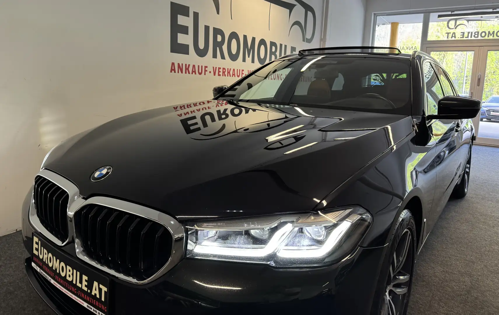BMW 520 d ***VOLL***LEDER*PANO*HU*360*LASER*ALLE-ASS. Schwarz - 2