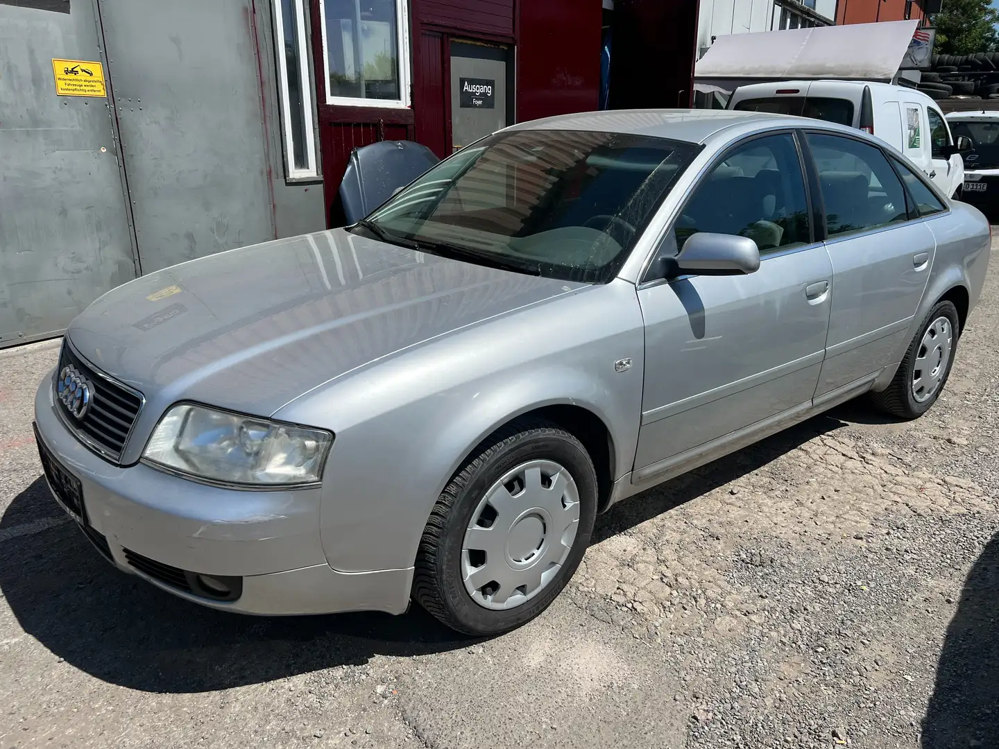 Audi A6 2.4  TÜV 11/2026 Argent - 1