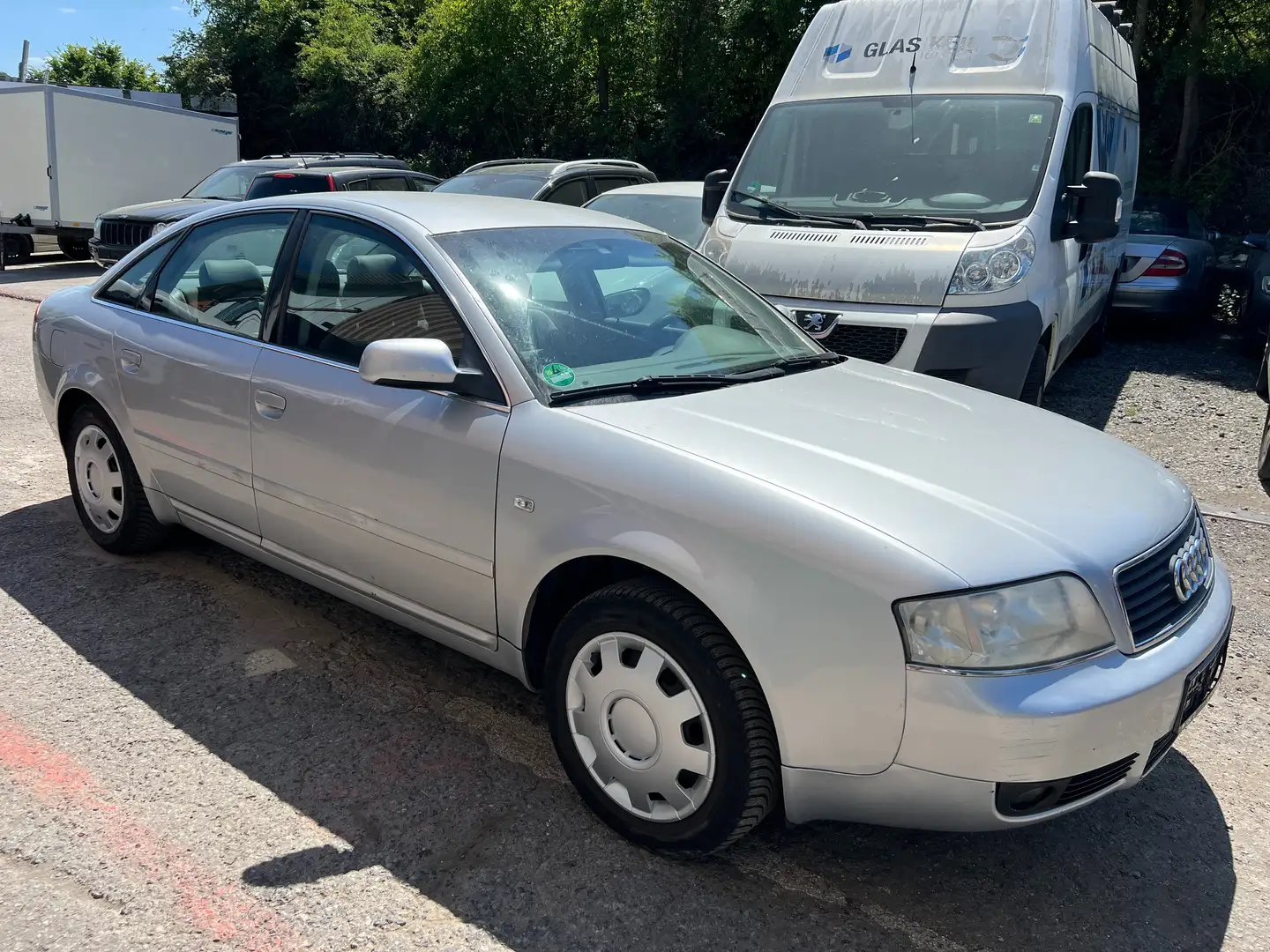 Audi A6 2.4  TÜV 11/2026 Argent - 2