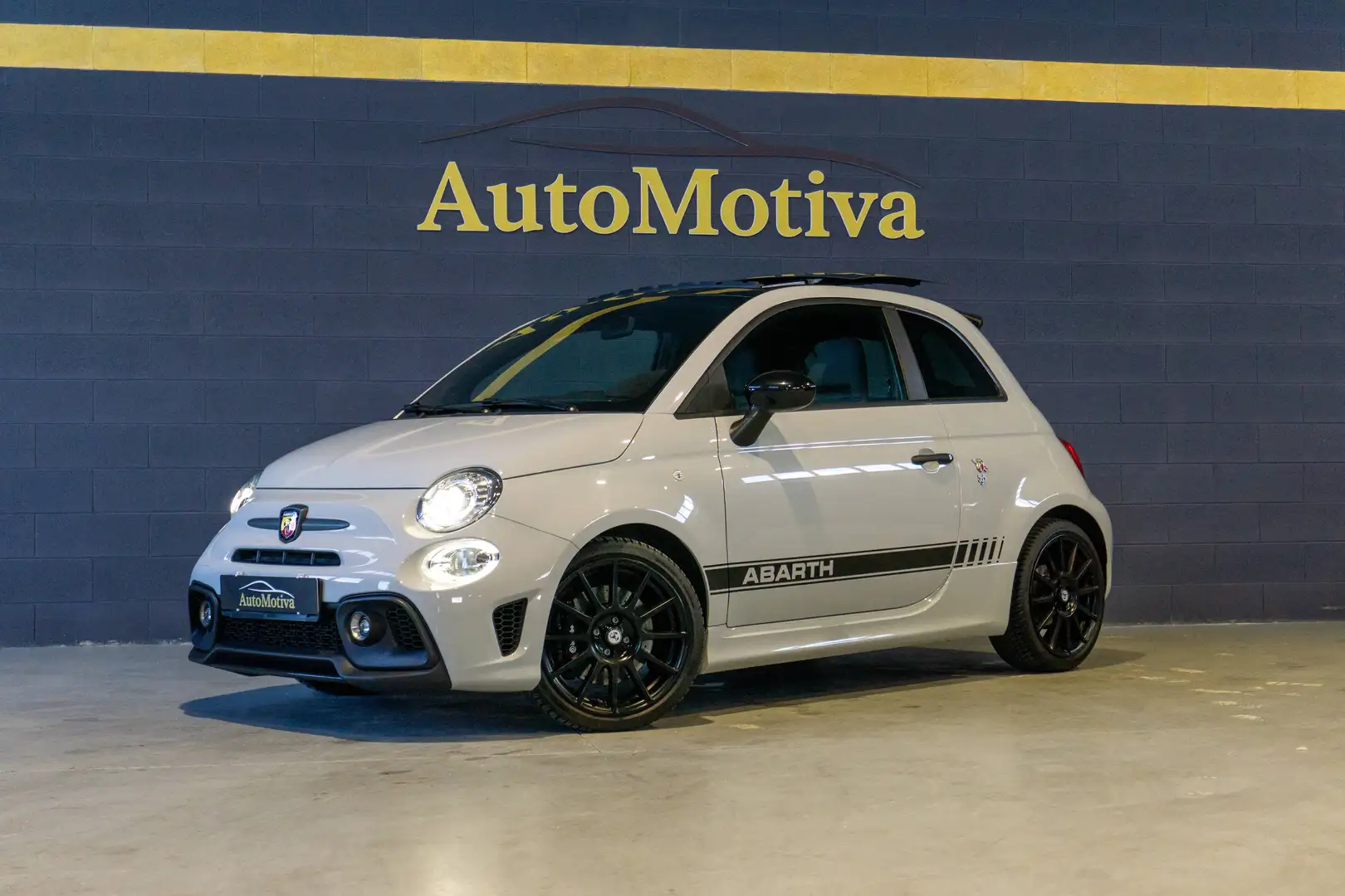 Abarth 595 Competizione 595 1.4 t-jet SS 180cv Carbon Look Akrapovic Grau - 1