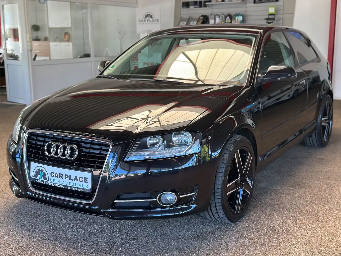 Audi A3 1.8 TFSI Ambition Noir - 1