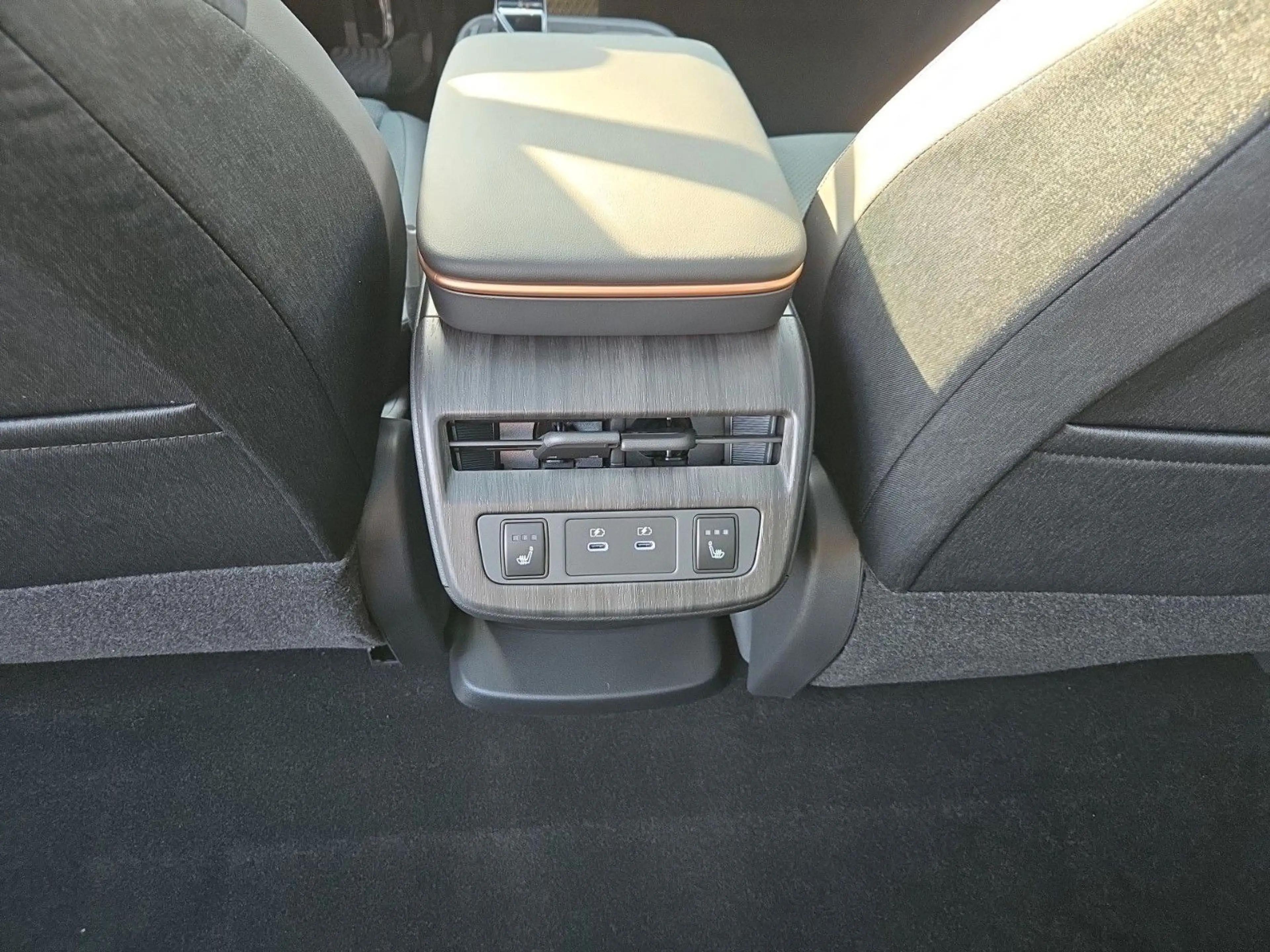 Nissan Ariya Evolve Pack 87kWh 242PS AT *11kW, Google — photo 14