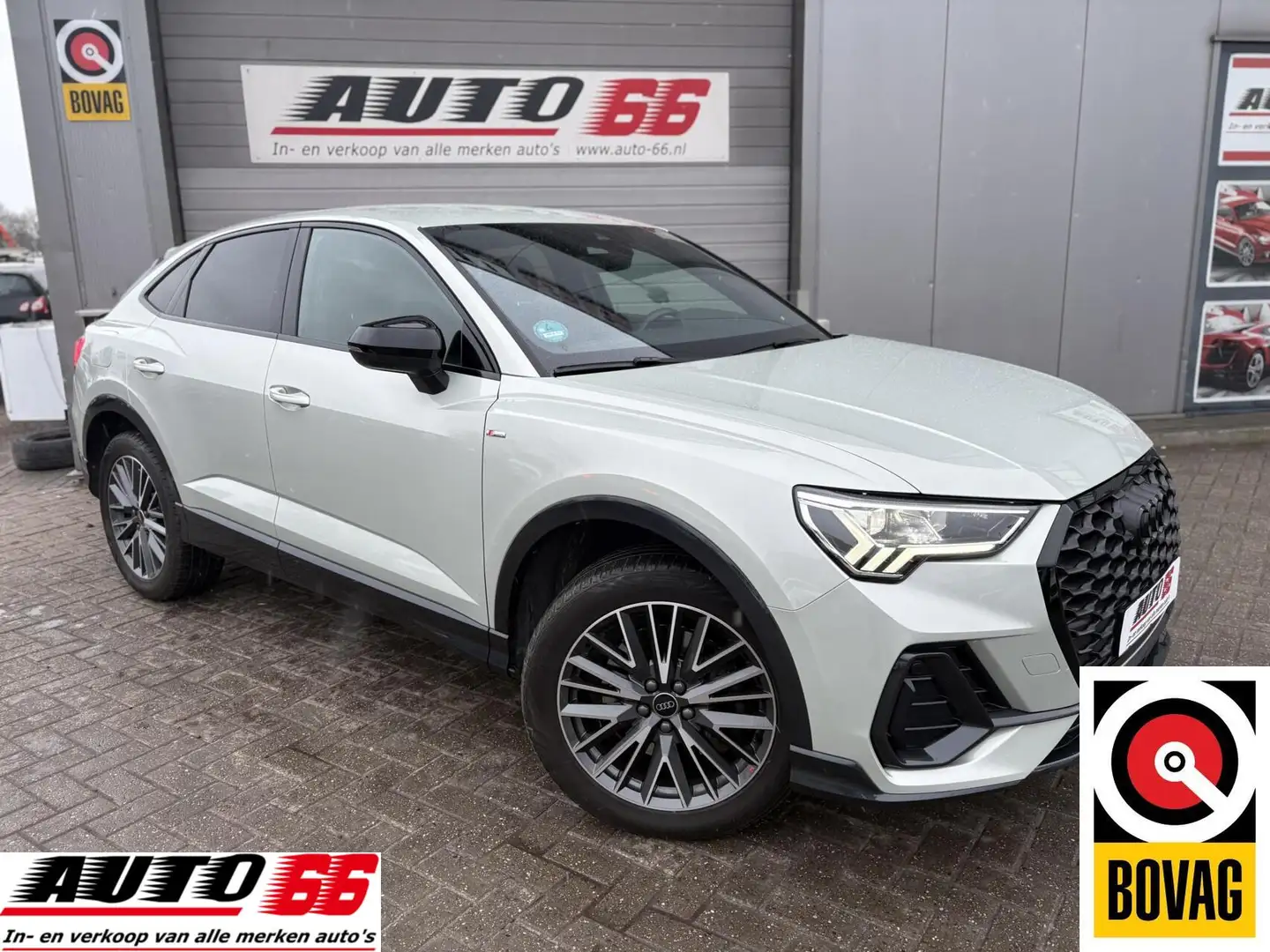 Audi Q3 45 TFSI e S -line edition 45 ,ACC, Keyless Carplay Grau - 2