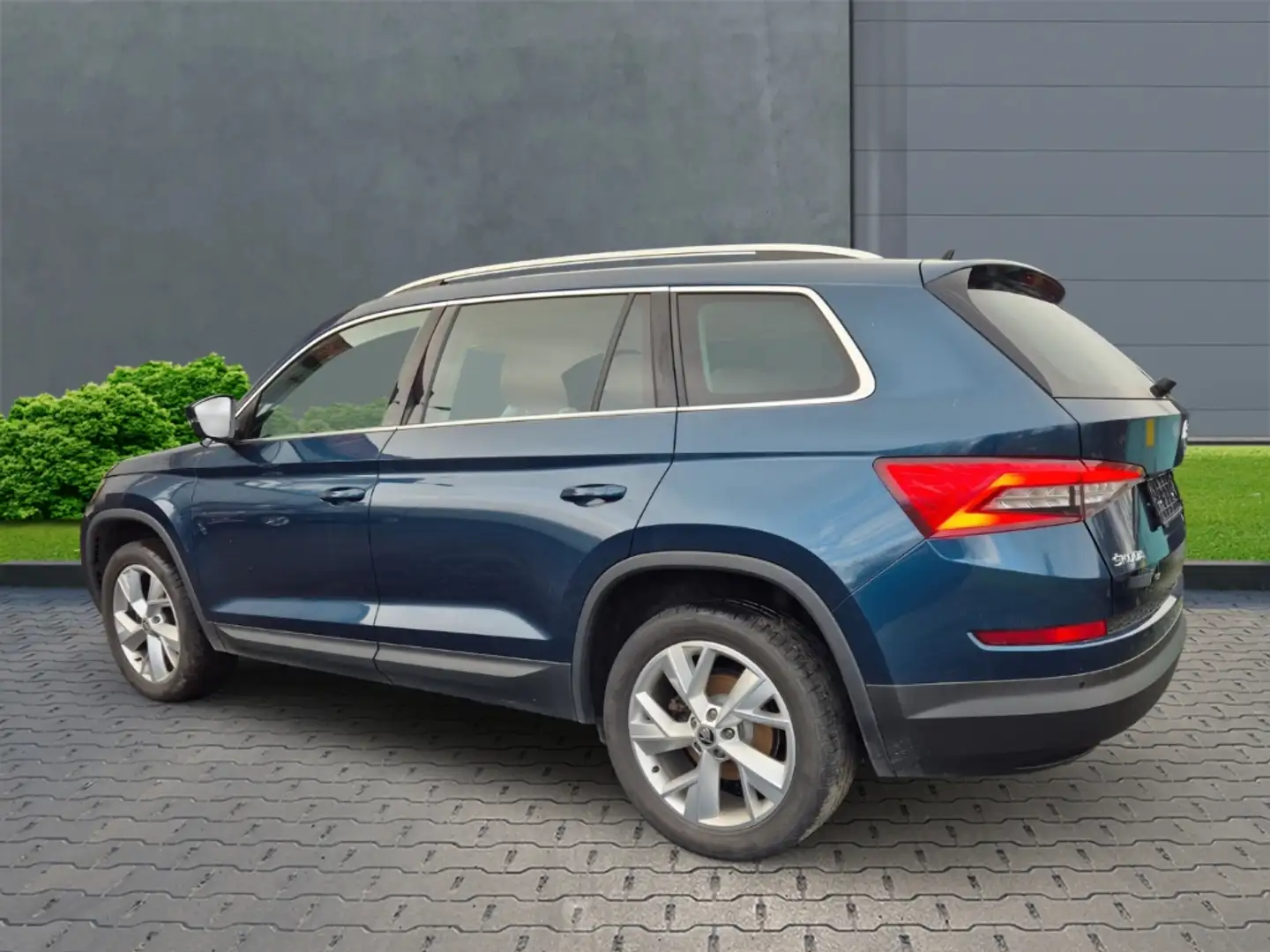 Skoda Kodiaq Style 4x4 2.0 TDI+Alufelgen+Klimaautomatik+Sitzhei Kék - 2