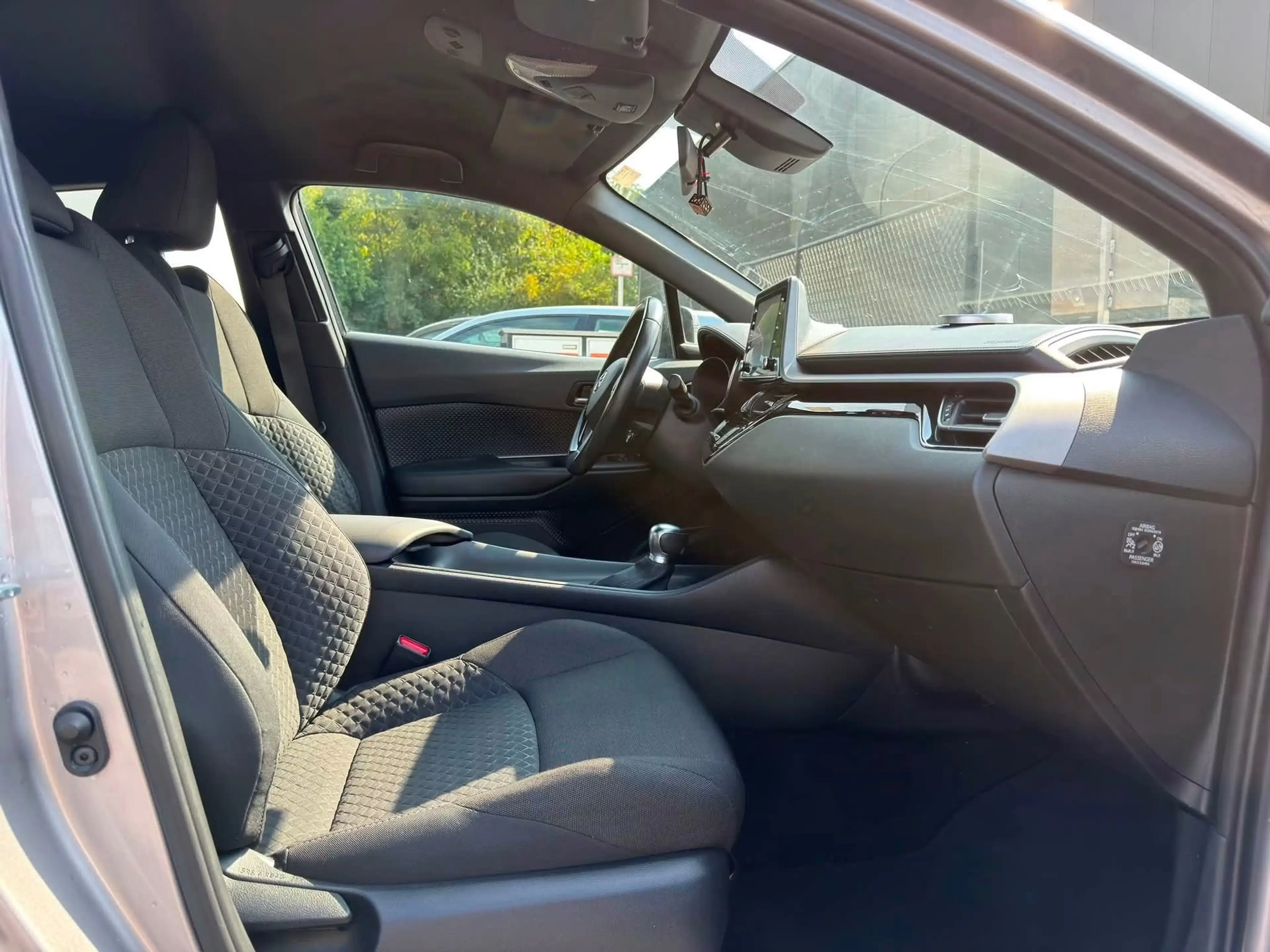 Toyota C-HR TOYOTA C-HR 1.8 HYBRID BENZINE – 1STE EIGENAAR – BELGISCHE WAGEN GARANTIE — photo 8