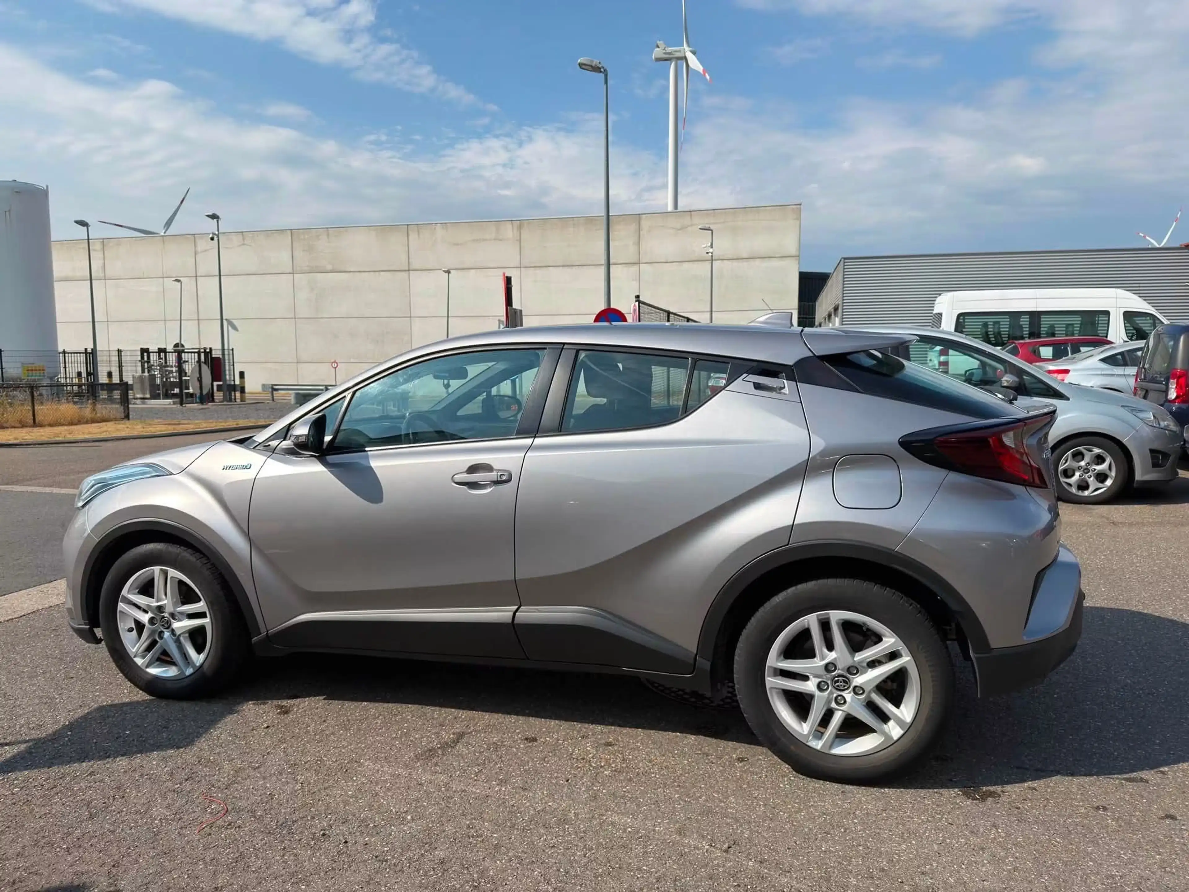 Toyota C-HR TOYOTA C-HR 1.8 HYBRID BENZINE – 1STE EIGENAAR – BELGISCHE WAGEN GARANTIE — photo 2