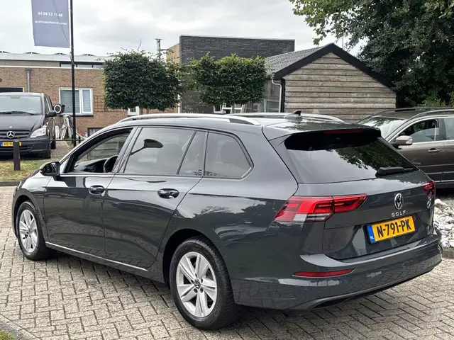 Volkswagen Golf view 7