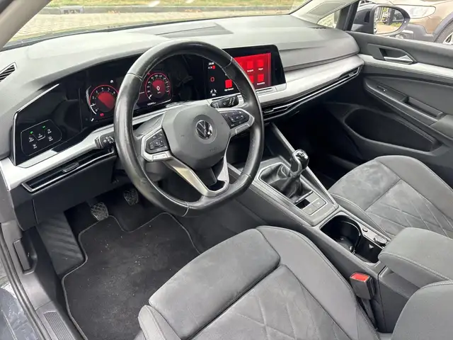 Volkswagen Golf view 15