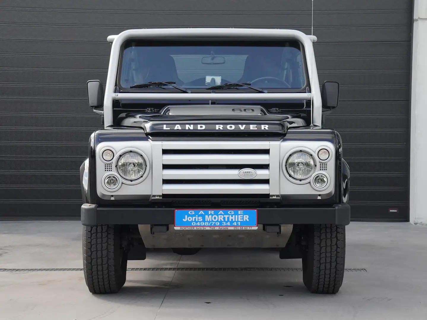 Land Rover Defender 90 ST - SVX / LIMITED EDITION / COLLECTORS ITEM Zwart - 2