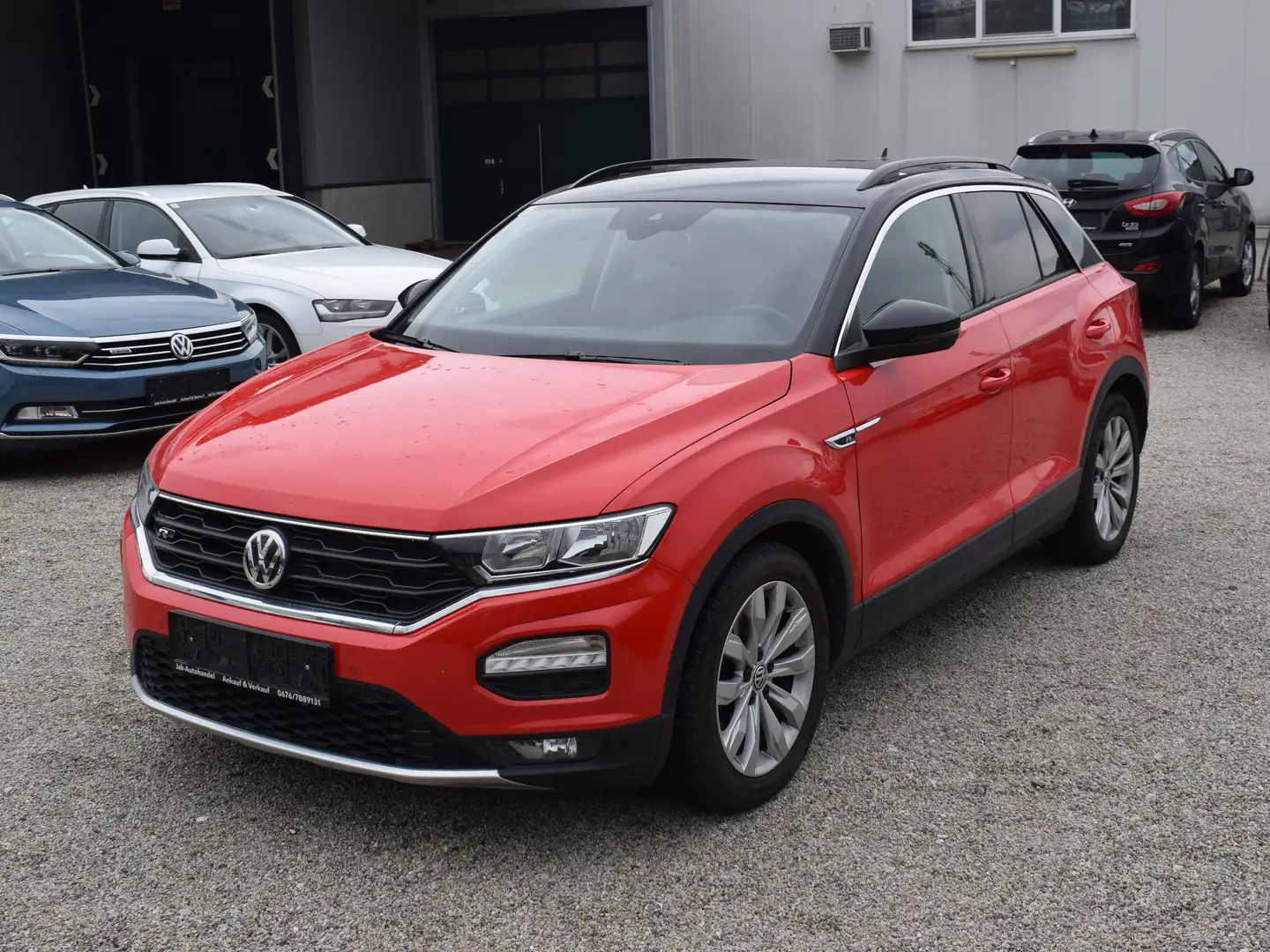 Volkswagen T-Roc 1,0 TSI Design R- LINE Rot - 1