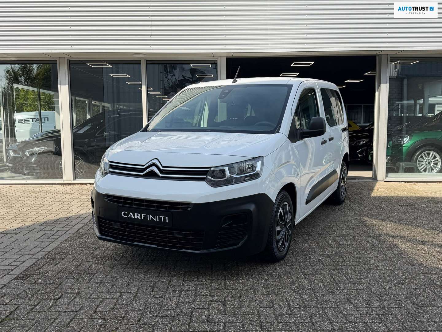 Citroen Berlingo nuo 253 €/ mėn Benzinas 2021m. Mikroautobusas Mechaninė
