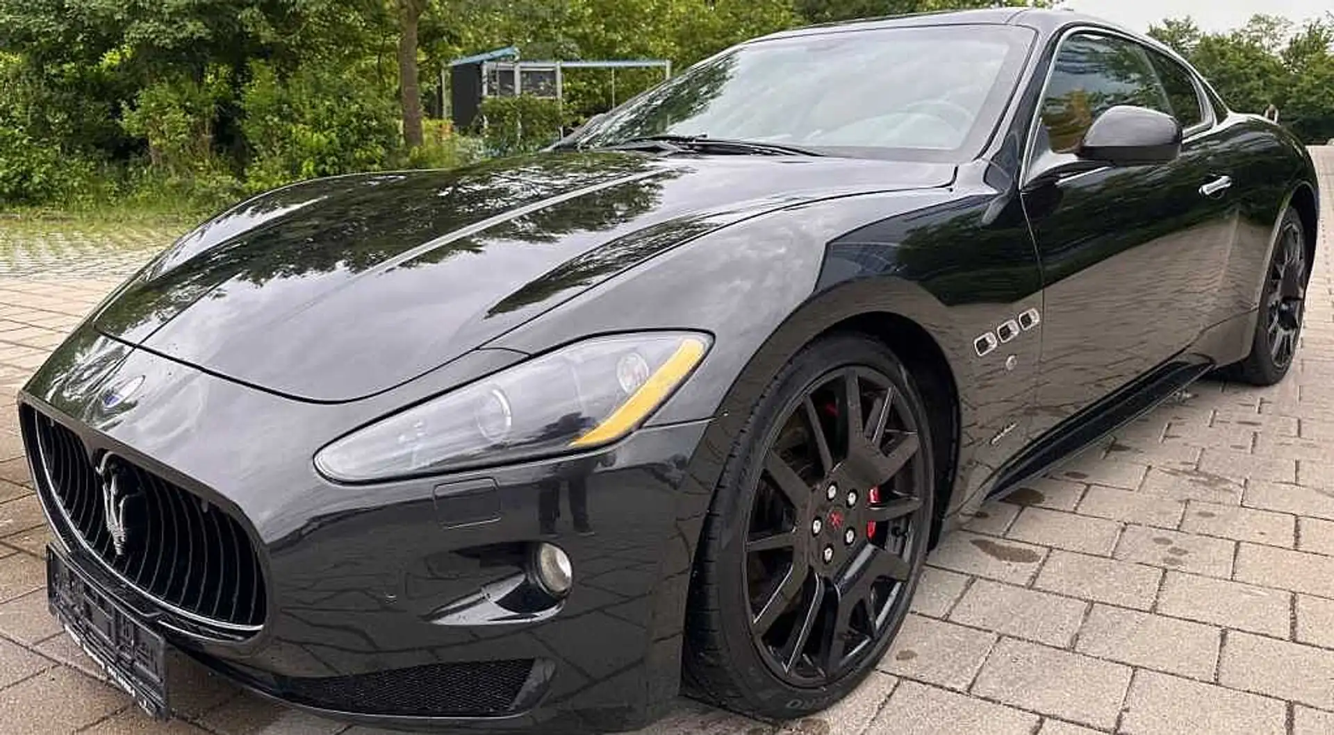 Maserati GranTurismo S Automatik Schwarz - 1