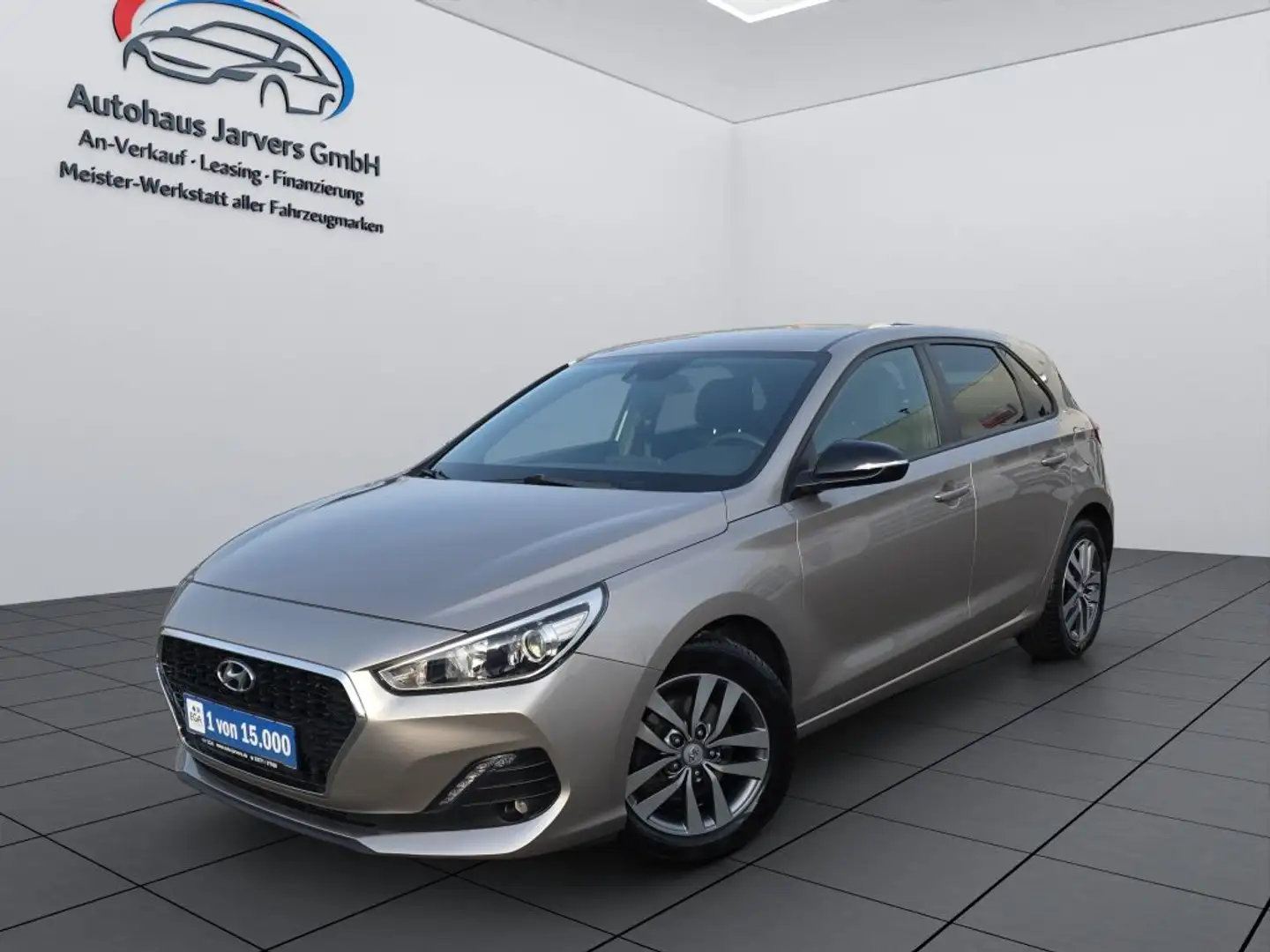 Hyundai i30 1.0 T-GDI Passion Blanc - 1