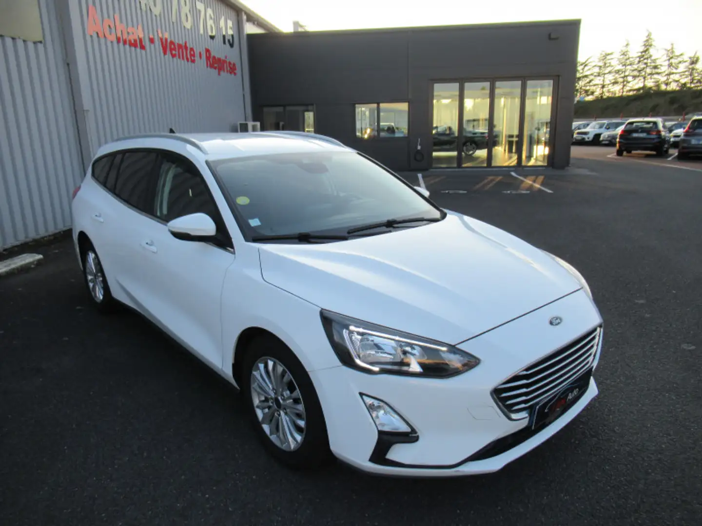 Ford Focus 1.5 ECOBLUE 120CH TITANIUM X BVA Blanc - 2