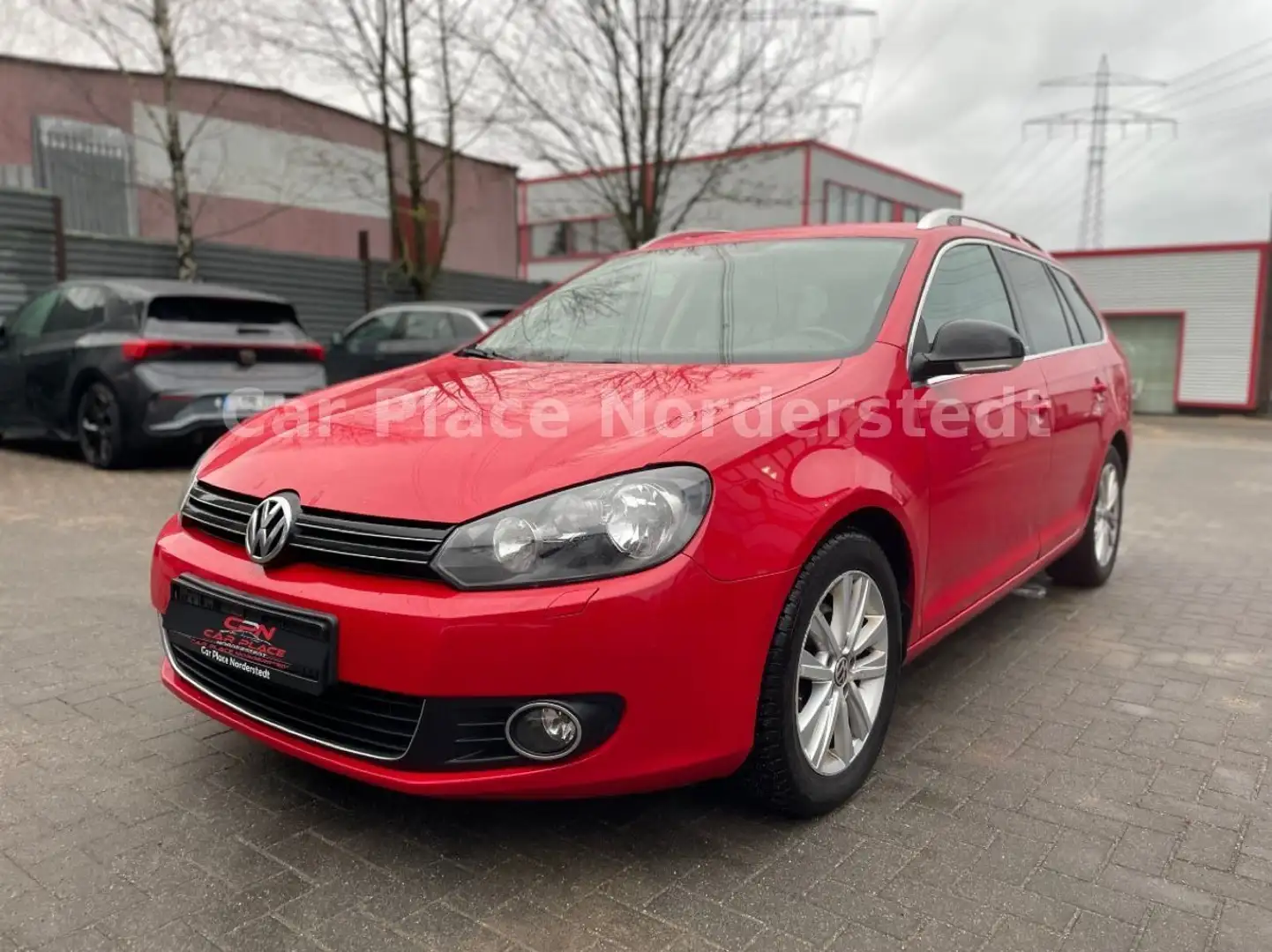 Volkswagen Golf VI 1.6 TDI Variant Style TÜV NEU/SHZ/KLIMA Rot - 1