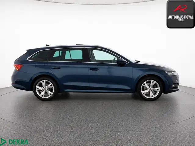 Skoda Octavia view 6