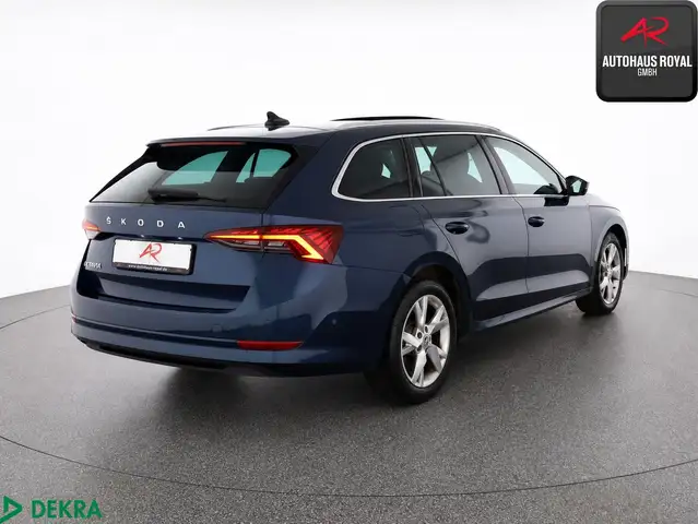 Skoda Octavia view 5