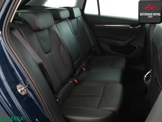 Skoda Octavia view 13