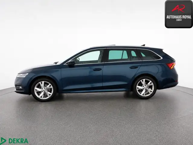 Skoda Octavia view 2