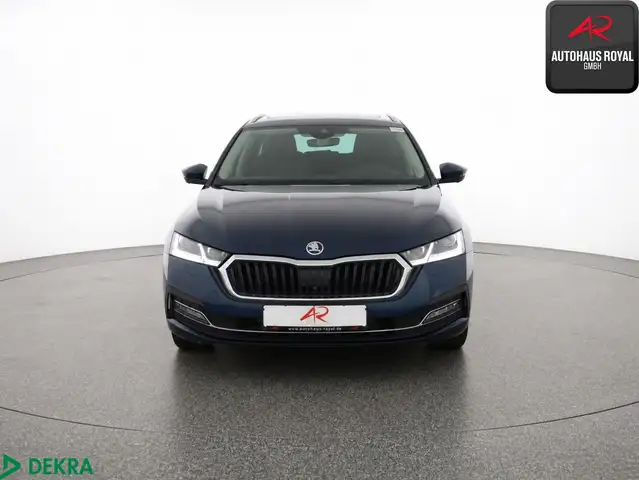 Skoda Octavia view 8