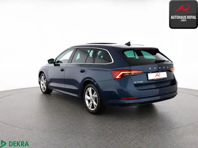 Skoda Octavia view 3