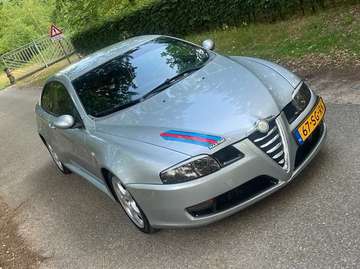 GT Coupe 2.0 JTS Distinctive