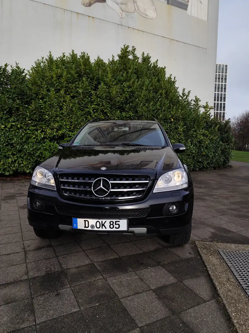 Mercedes-Benz ML 320 CDI 4Matic 7G-TRONIC DPF Schwarz - 2