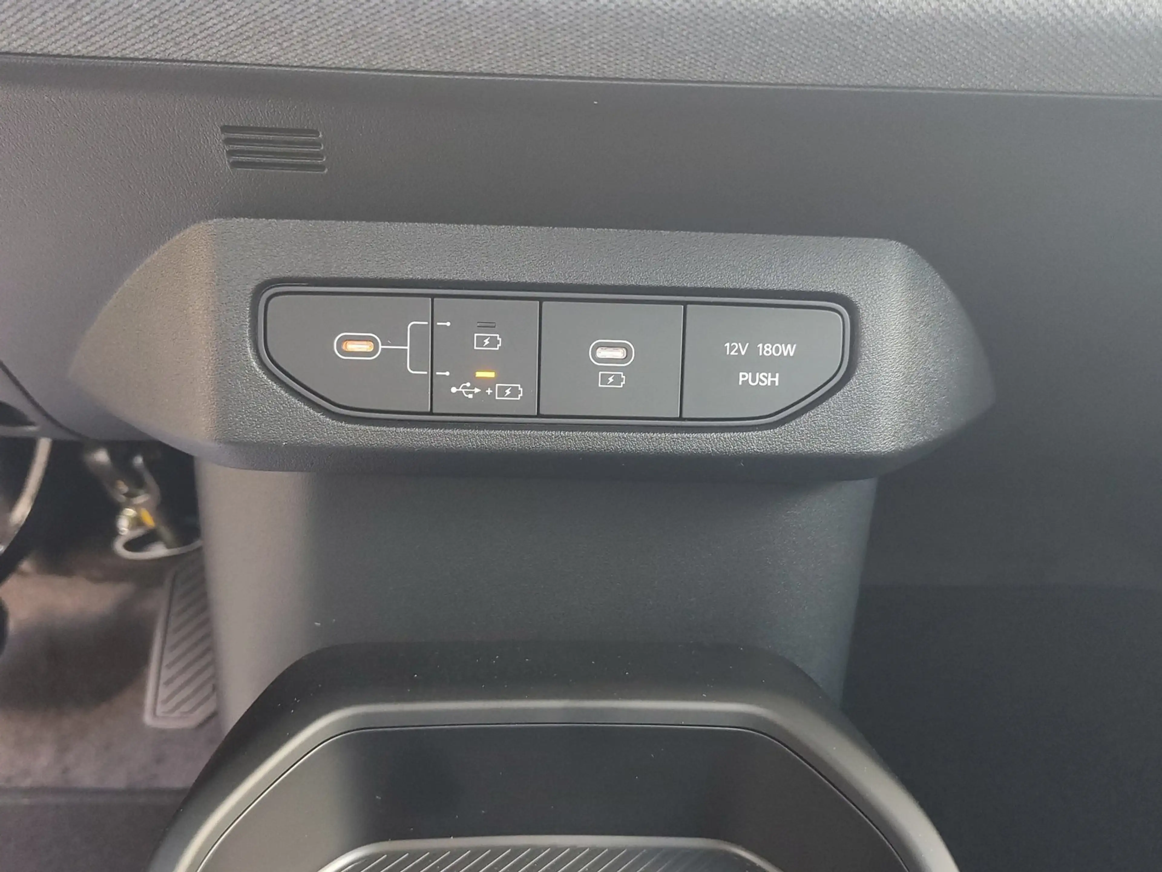 Kia EV4 81,4 kWh Earth Upg. Tech WIC DWP SD AHK — photo 14
