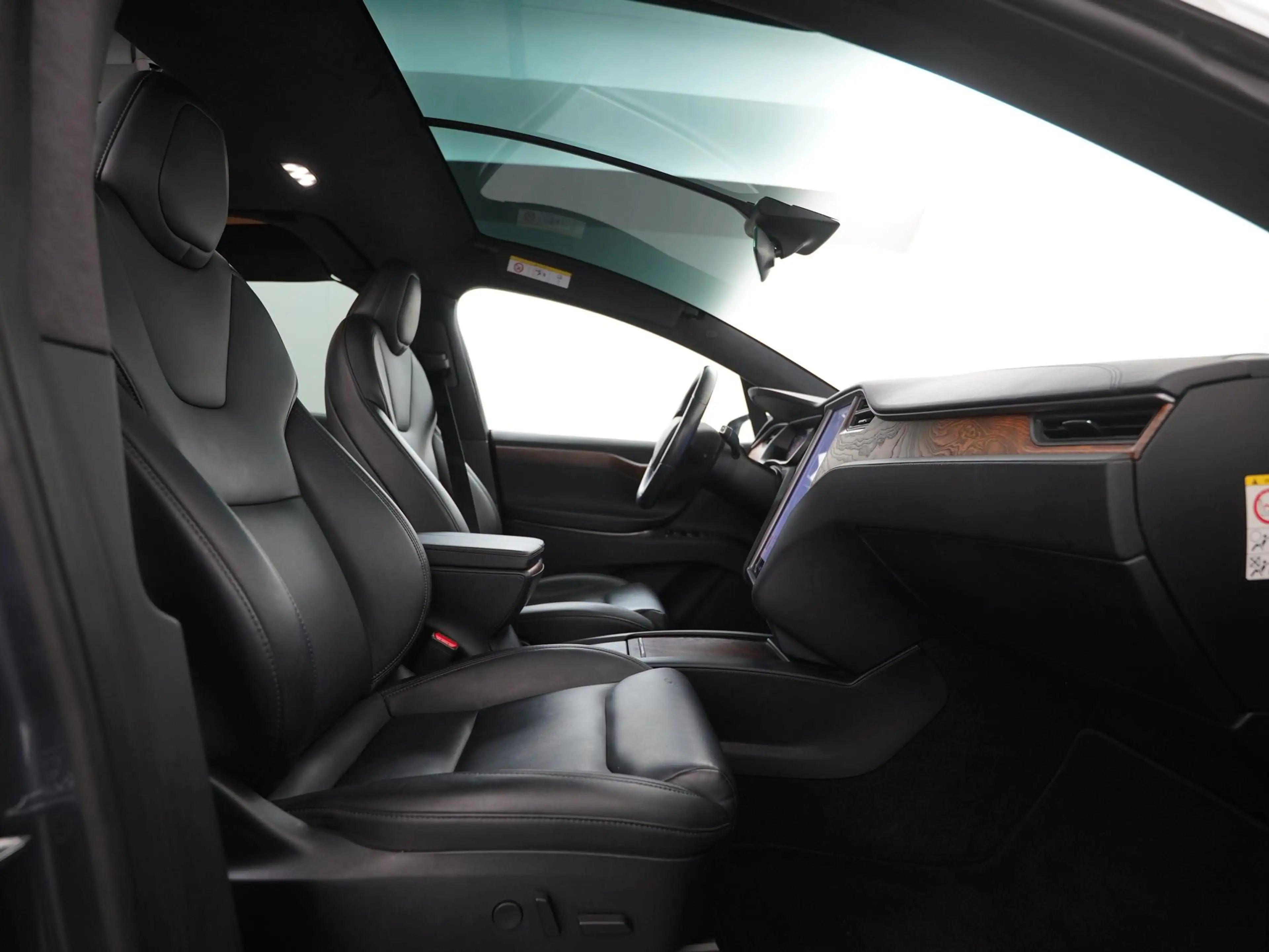 Tesla Model X Long Range 7 Persoons | Zondag Open! — photo 3