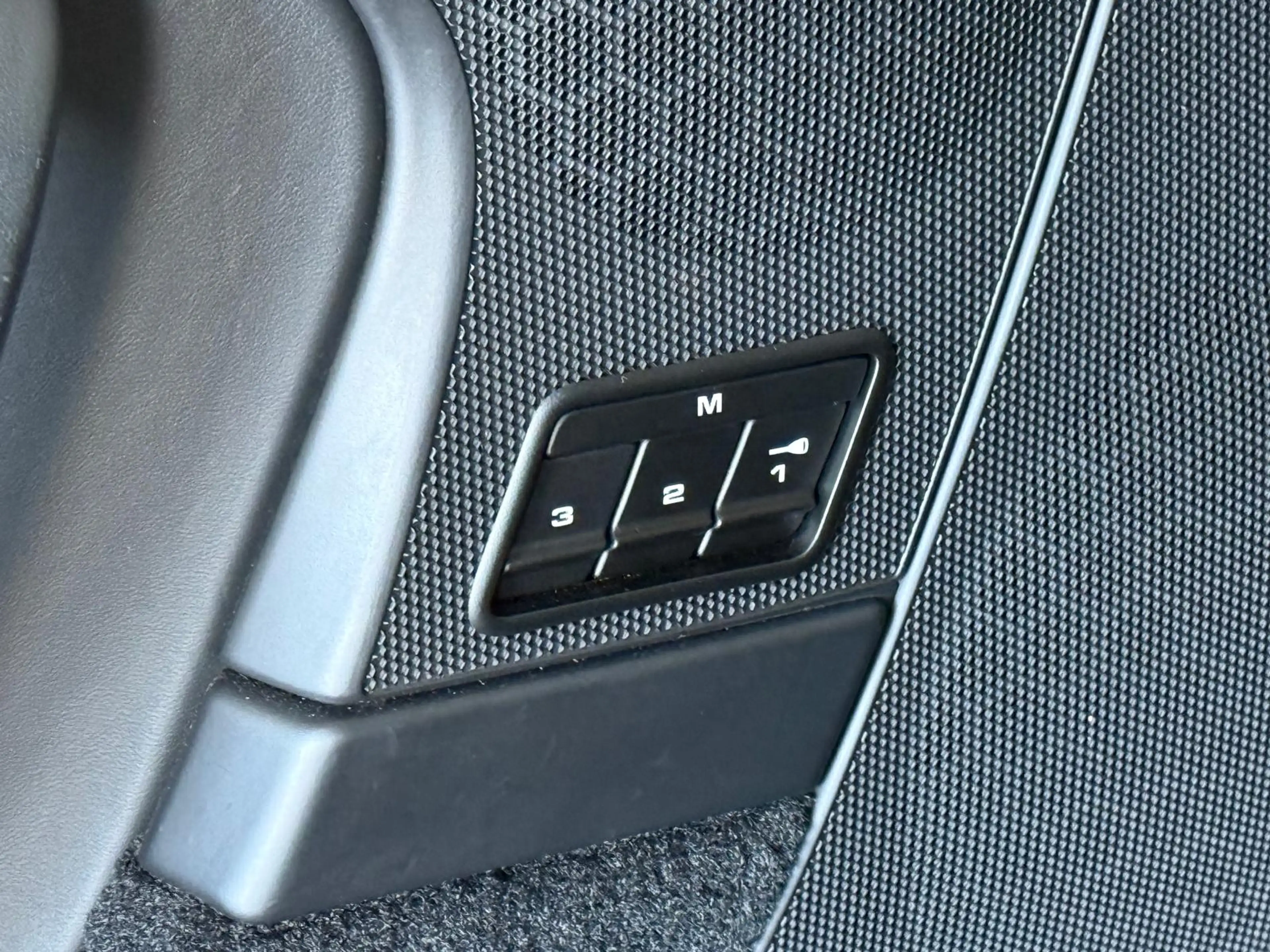 Porsche 997 Turbo Coupe aus 1.Hand Memory Sport-Chrono — photo 13