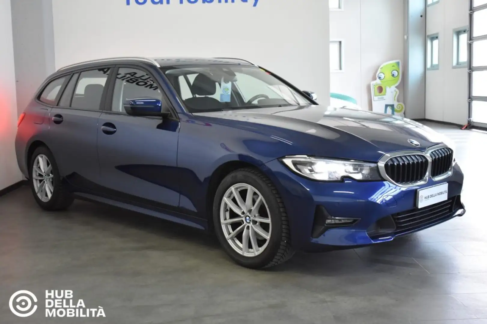 BMW 318 d Touring Business Advantage aut. Blu/Azzurro - 2