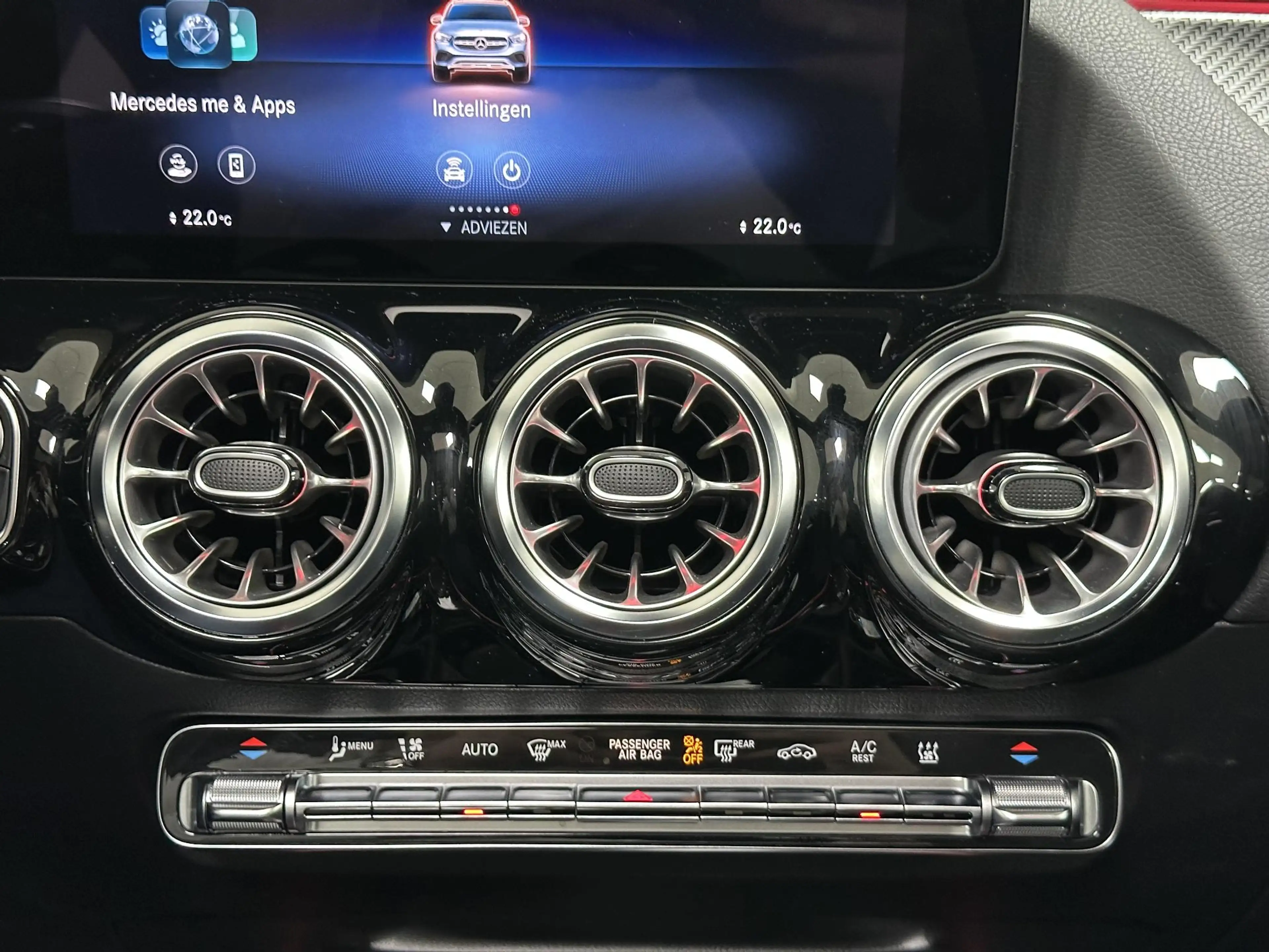 Mercedes-Benz GLA 250 e AMG Line ELEKT. SCHUIF/KANTELDAK | 360 CAMERA | — photo 13