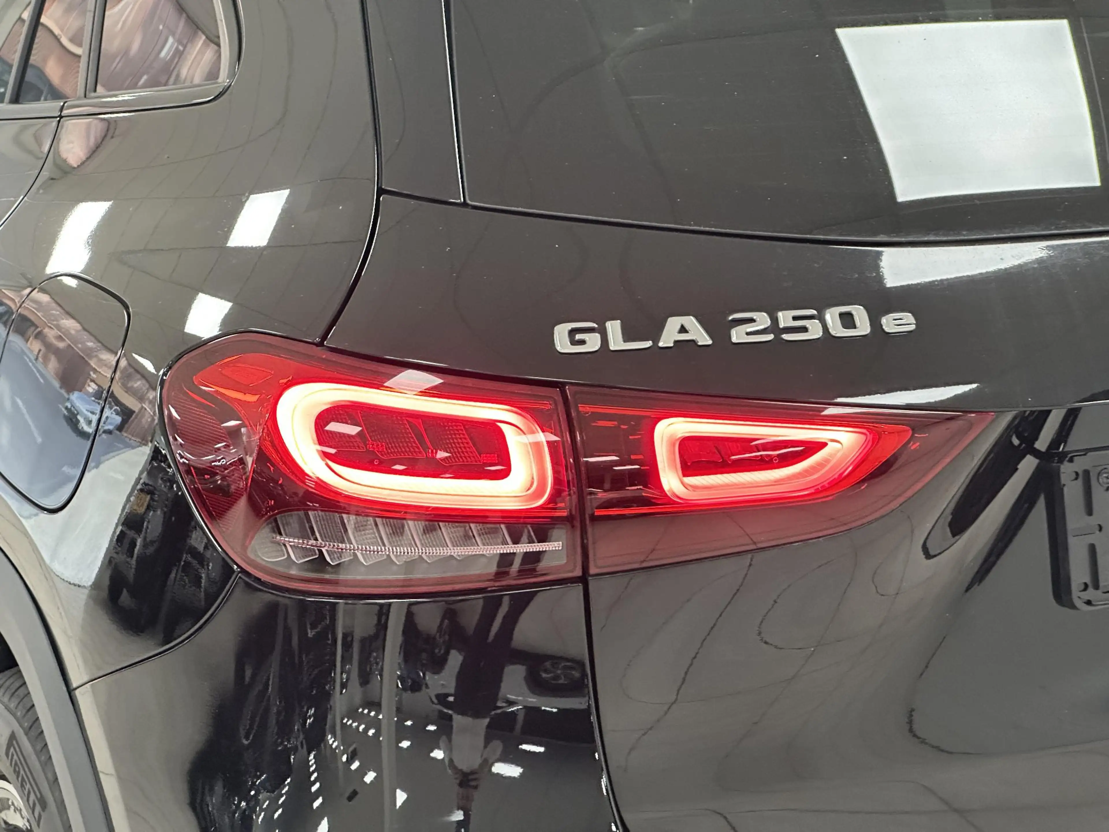 Mercedes-Benz GLA 250 e AMG Line ELEKT. SCHUIF/KANTELDAK | 360 CAMERA | — photo 38