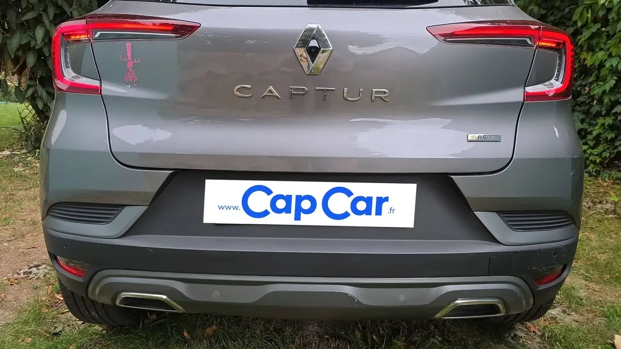 Renault Captur — photo 21