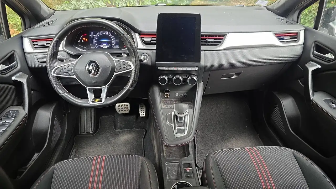 Renault Captur — photo 11