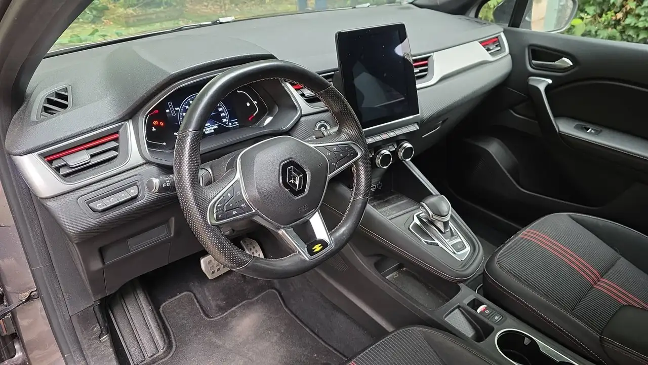 Renault Captur — photo 8