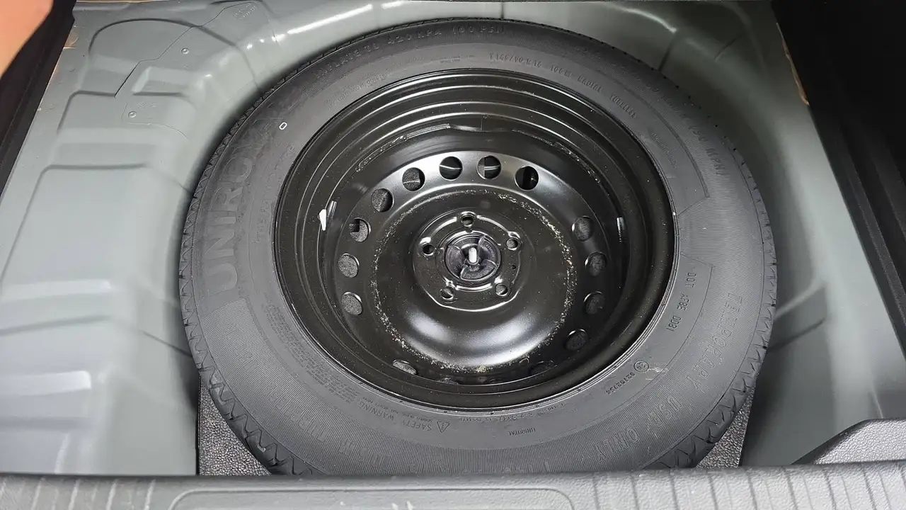 Renault Captur — photo 25