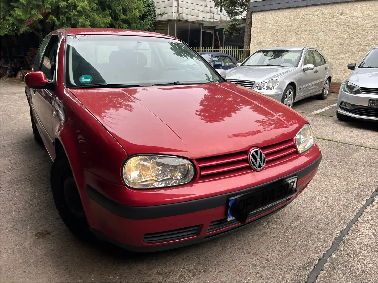 Volkswagen Golf 1.9 TDI Klima TÜV 09/2025 Rouge - 1