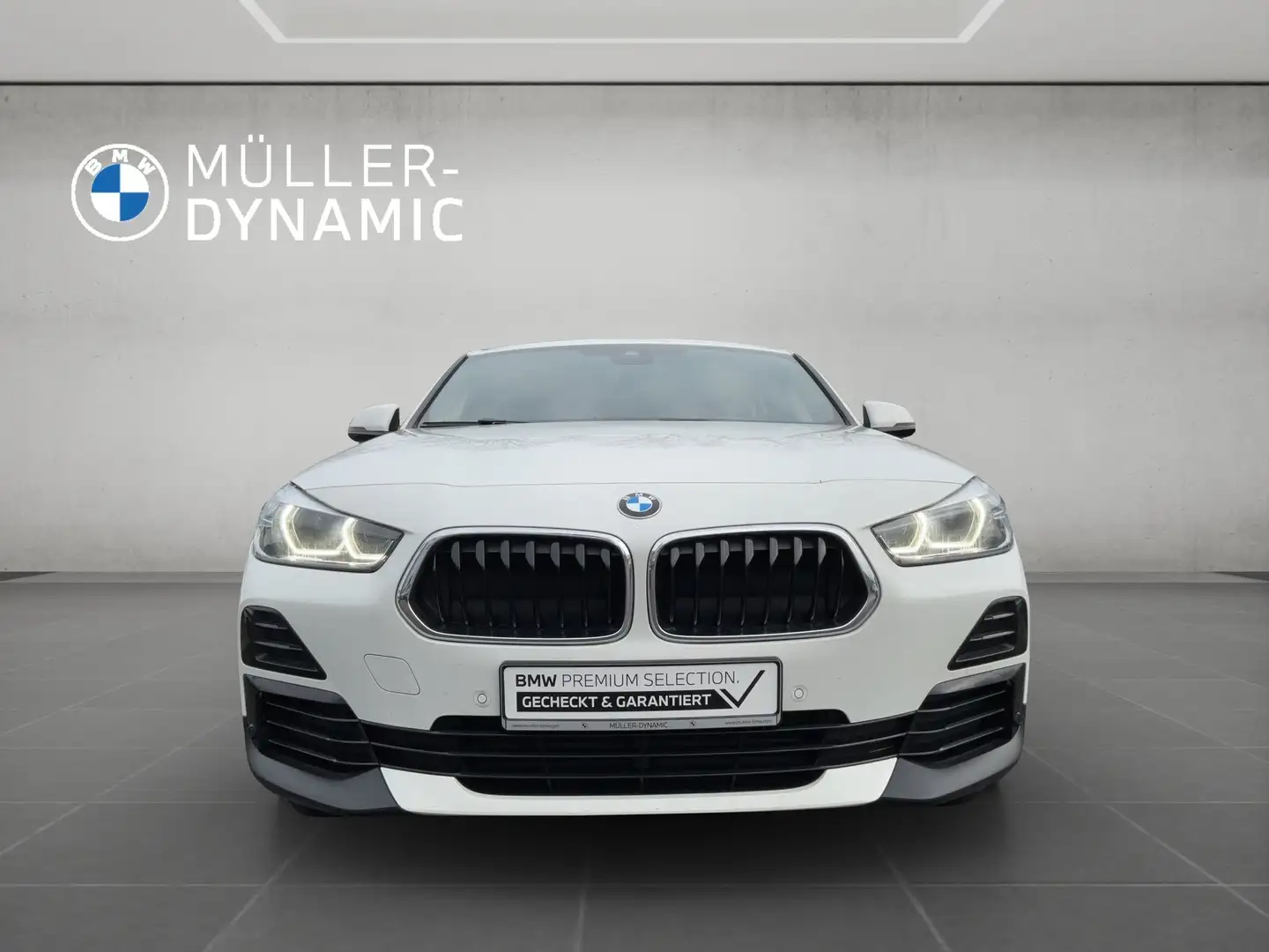BMW X2 sDrive18d ADVANTAGE PLUS NAVI PDC TEMPOMAT SHZ DAB Wit - 2
