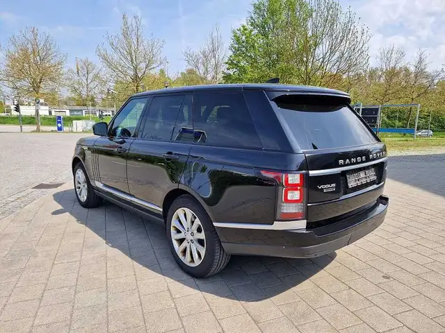 Land Rover Range Rover view 4